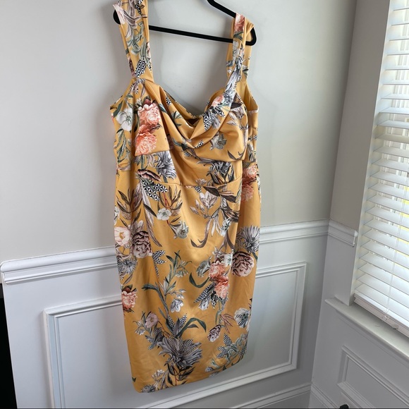 ASOS off the shoulder yellow floral body con midi dress size 24 wedding guest - Picture 2 of 6